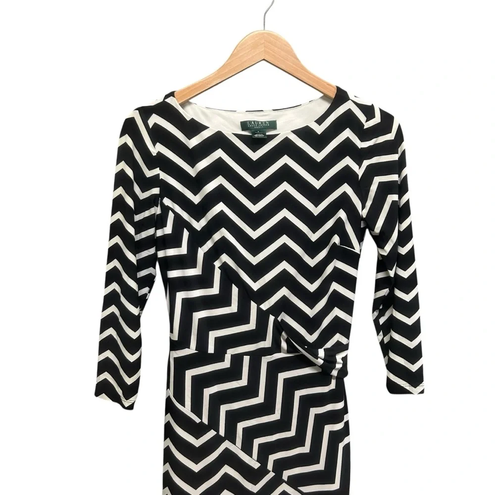 Lauren Ralph Lauren Chevron Patterned Black and White Stretchy Dress Size 4 - Picture 4 of 6